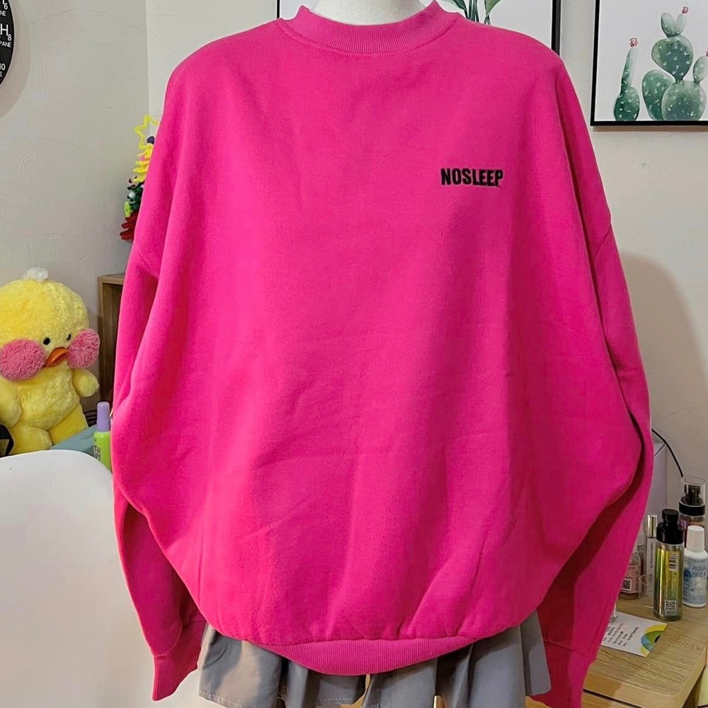 Oversize sweatshirt with youthful and dynamic style - Picture 1 of 1